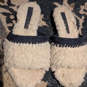 Jack Rogers Navy and Cream Fuzzy Slippers